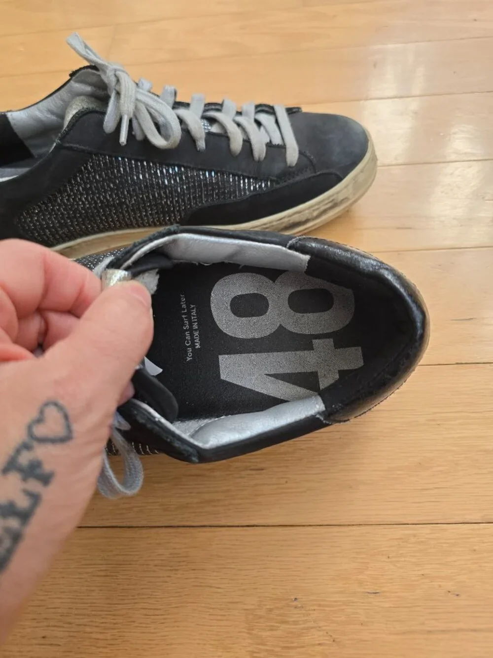 P448 | John black glitter leather boho sporty sneakers | WMS 7